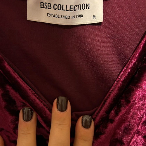BSB velvet camisole top like new, burgundy color size M