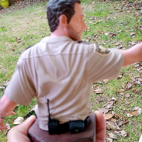 The Walking Dead Rick Grimes Bust like new, Limited Edition