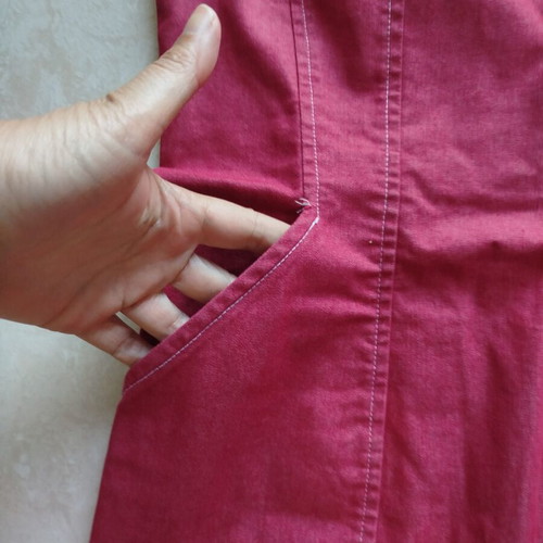 Red denim dress short M/L size like new, elastic fabric