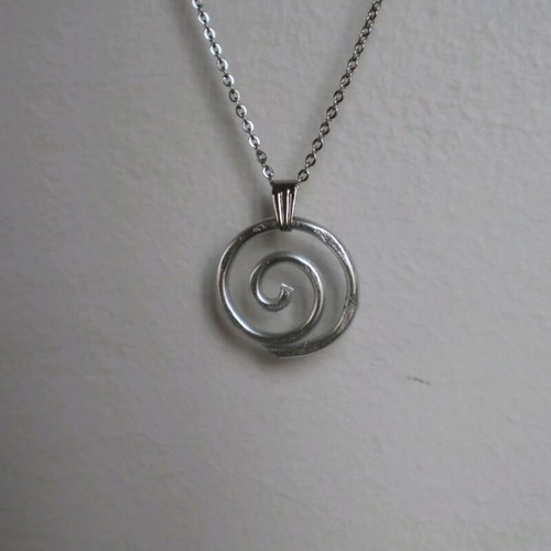 Steel spiral necklace new, handmade, silver color