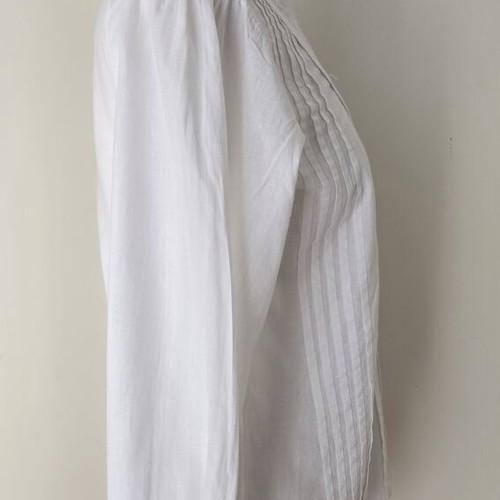 Vintage white Edwardian style shirt size S used