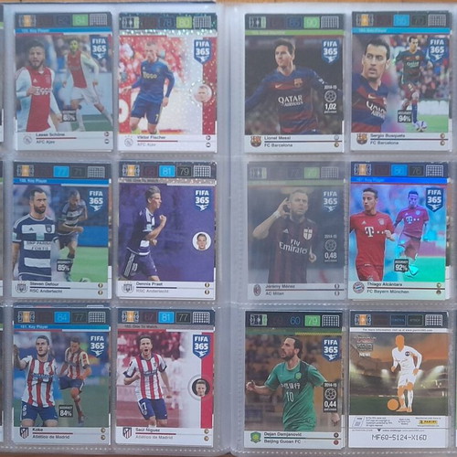 FIFA 365 2015-2016 Adrenalyn XL album with cards like new