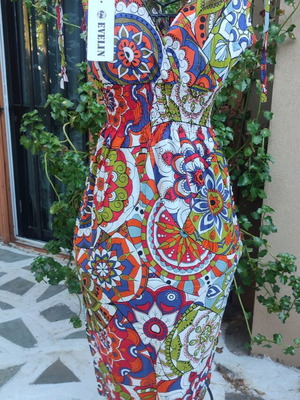 Dress short-sleeved with colorful pattern, new, size S/M