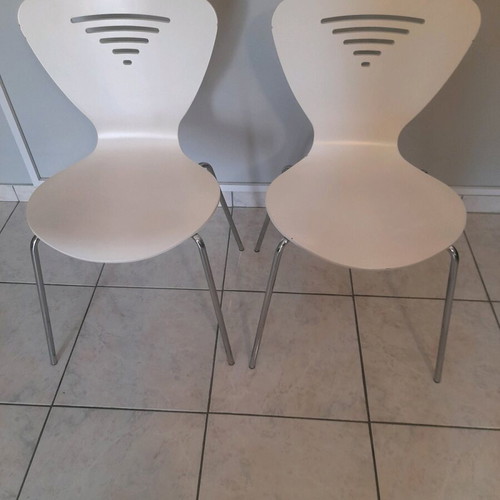 Neoset chairs white lacquer wood like new