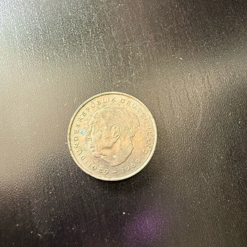Collectible coin used 1975
