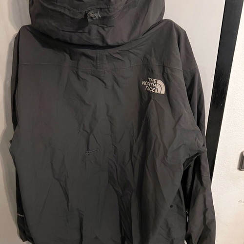 Μπουφάν The North Face γκρι σαν καινούργιο, μέγεθος S