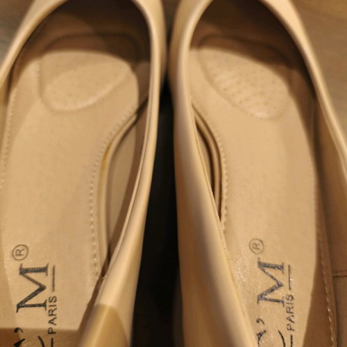 C’M Paris beige pumps size 40 used, synthetic leather, 5cm heel