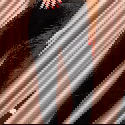 Βελούδινο μαύρο κολάν σε εξαιρετική κατάσταση μέγεθος M