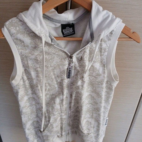 Admiral sleeveless top used, size L, beige