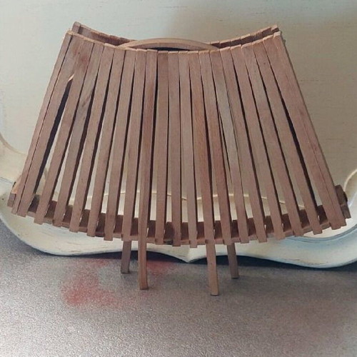 Wooden fruit basket like new (open 33cm)