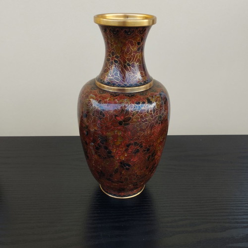 Cloisonne vintage decorative vase like new with metal