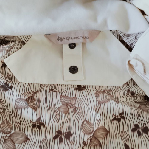 Quechua jacket beige windproof and waterproof large like new