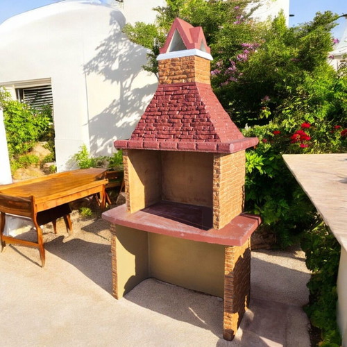 Aurelia Large Concrete Barbecue Beige and Brown