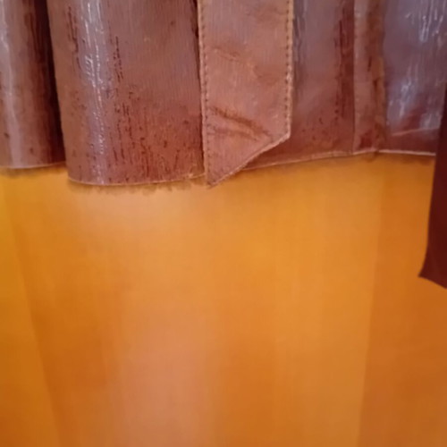 Leather women's coat with genuine fur, size L, like new, dark brown