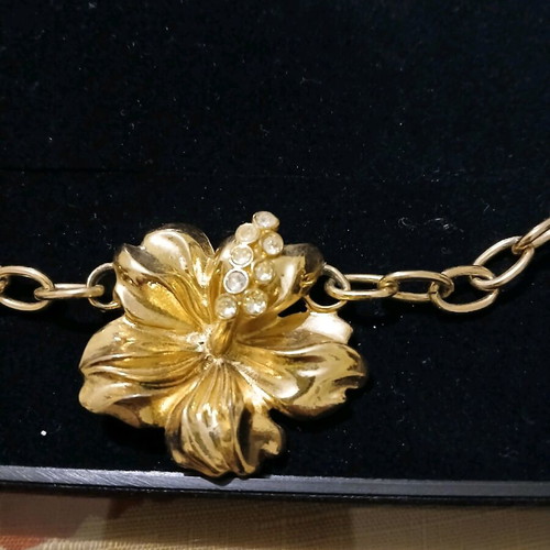 Vitaj necklace, stainless steel, from Avon, banner for 20 years, does not tarnish