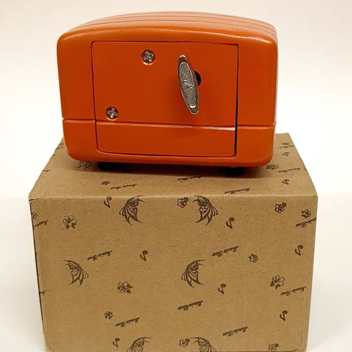 Music box radio new, ceramic