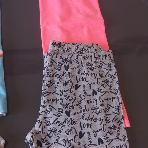 H&M girls' outfit pack 2 tops and 2 leggings 4-6 years like new