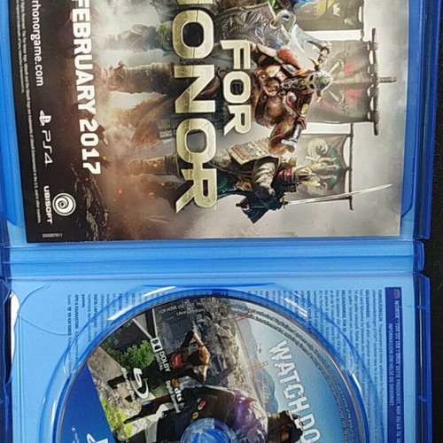 Watchdogs 2 PS4 game like new, Ubisoft