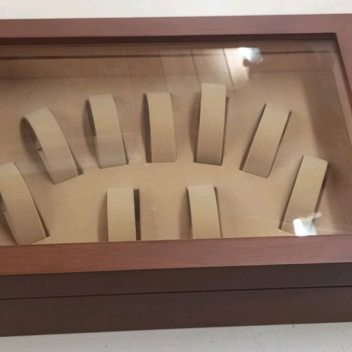 Wooden watch box for 10 watches like new