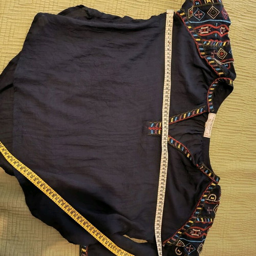 Boho embroidered shirt vintage, handmade, like new, size medium