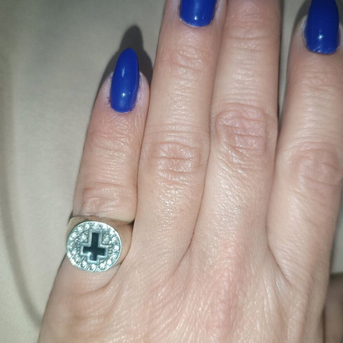 Silver 925 chevalier ring like new with zircon stones and black enamel