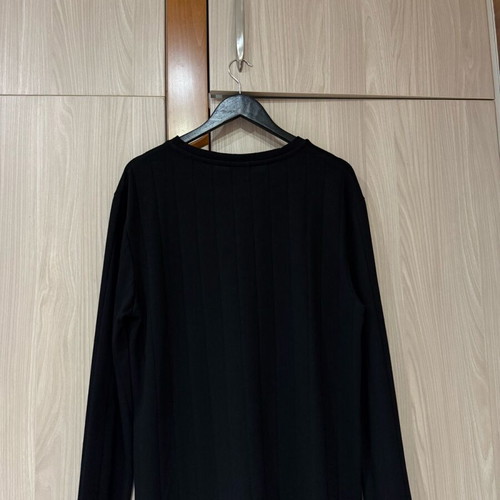 Black men's long-sleeved shirt kipchak medium like new
