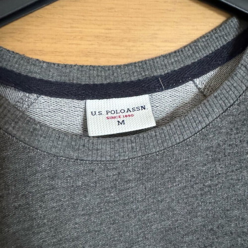 Polo assn medium gray, like new