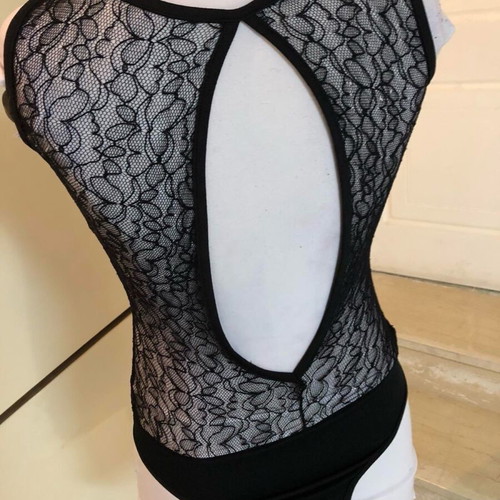 Women's bodysuit like new, size M, black with lace details