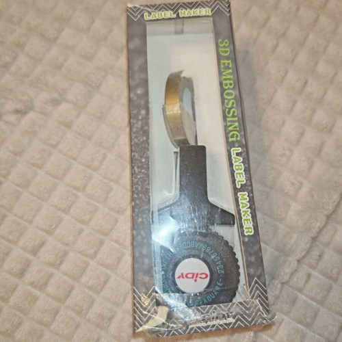 CiDy 3D Embossing Label Maker manual, like new with tape