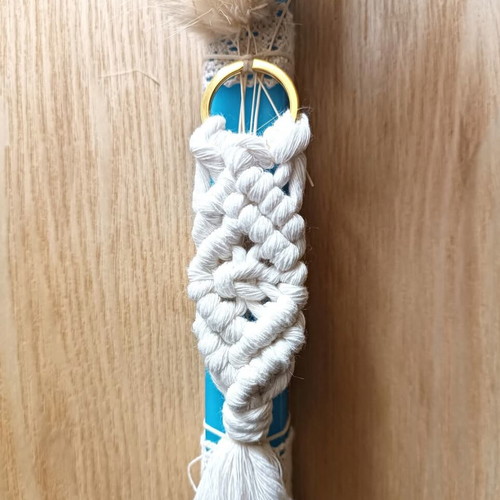 Handmade macrame candle new, blue with keychain