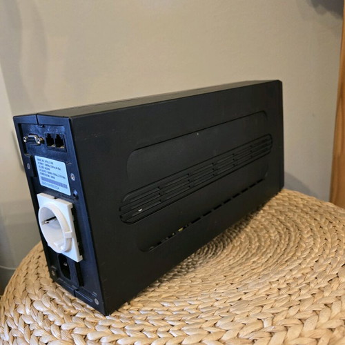 UPS Apollo 600 used, 600VA power rating, RS232 and RJ45 ports, no battery