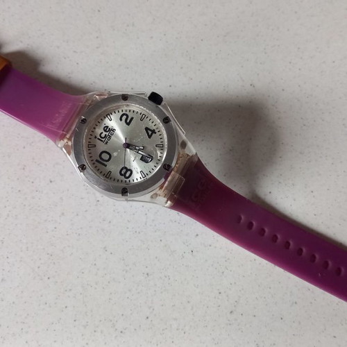 Ice Watch wristwatch, water resistant, purple