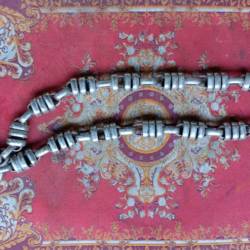 Necklace used