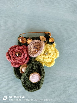 Handmade crocheted brooch