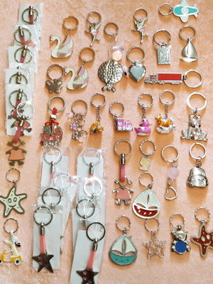 Metal keychains new, pack of 50 pieces