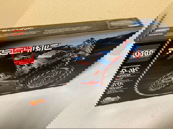 Lego Technic 42036