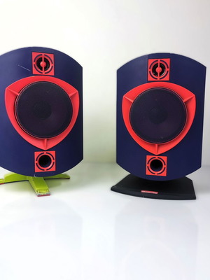 Rock Solid Sounds bookshelf speakers used, rare yellow/purple pair 150W