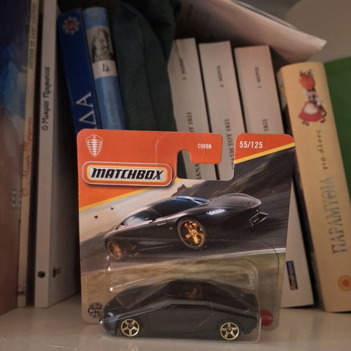Matchbox Koenigsseg Gemera new