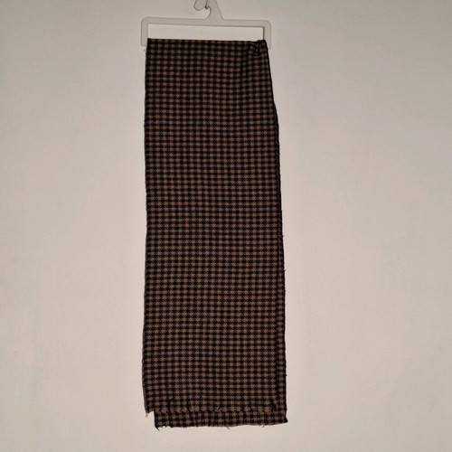 Checked scarf brown dark blue like new