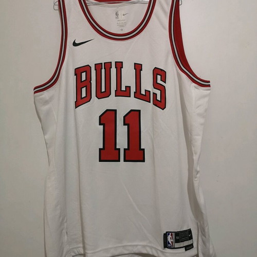 Authentic NBA Chicago Bulls DeMar DeRozan #11 Nike Swingman Jersey XXL brand new