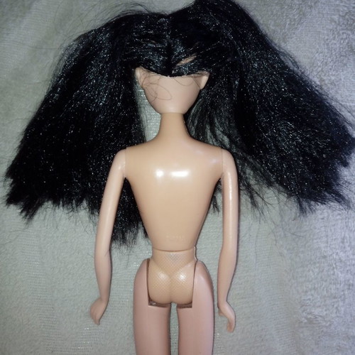 Doll 30 cm used for OOAK with jet black hair