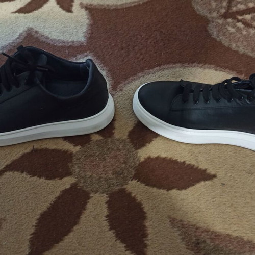 Sneakers La Pupa men's size 42 like new