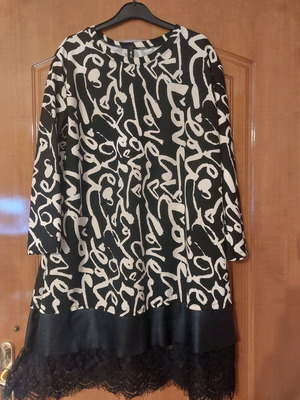 Midi plus size dress like new, black and beige with leather and lace