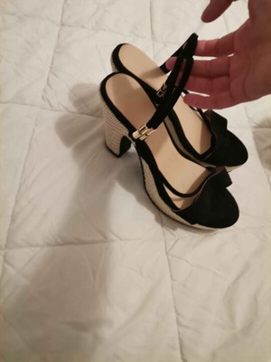 Black heels like new, size 36