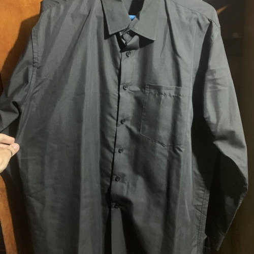 Black shirt Large like new