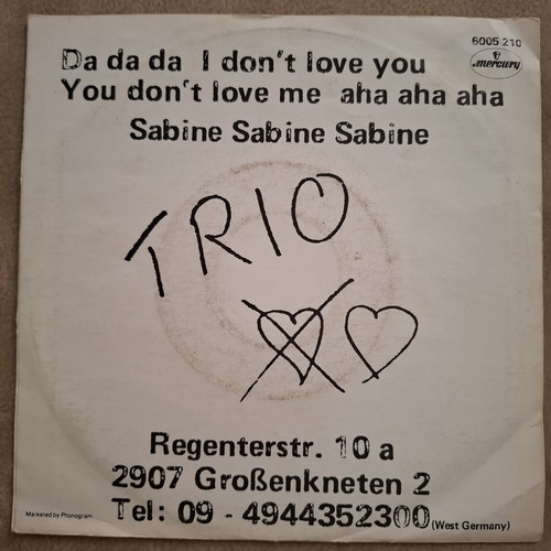 Trio 45rpm record like new