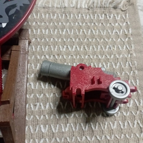 Playmobil catapult, cannon and accessories used, missing 2 wheels