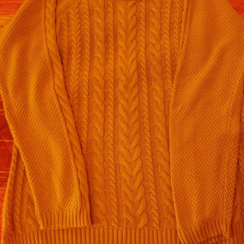 Knitted cotton Zara shirt size M like new, yellow