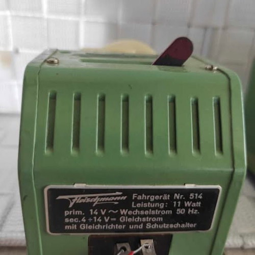 Fleischmann 514 train speed controller and 502 power supply like new