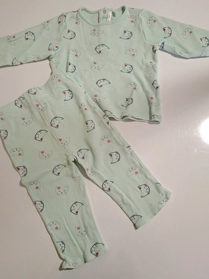Orchestra girls' turquoise pajamas set with cats like new, size 12-24 months